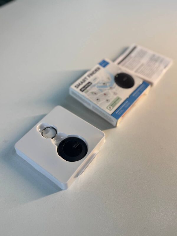 MiLimi Tag. Mini Location Tracker